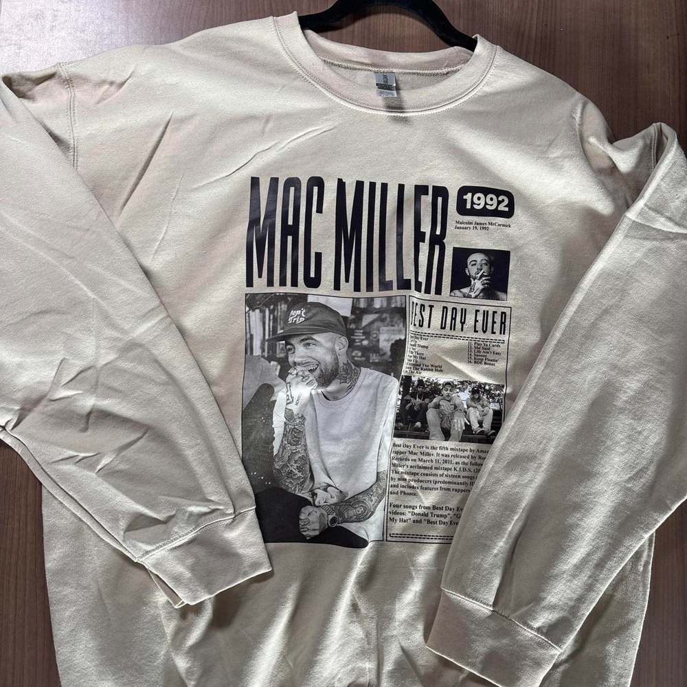 Gildan crewneck sweater size XL